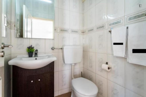 Astonishing 4-bedroom house in Lagoa - Gallery - 17