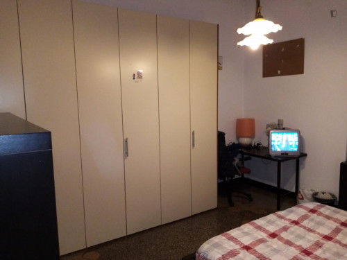 Cosy Double Bedroom near Genova Sestri Ponente Station