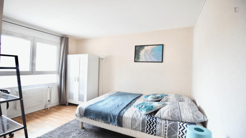 Marvellous double bedroom in Saint Blaise