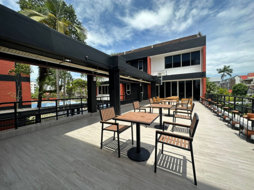 Campus - The Assembly Place - Gallery - 36