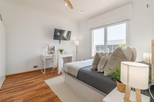 Marvellous double bedroom in the Sarrià - Sant Gervasi dsitrict