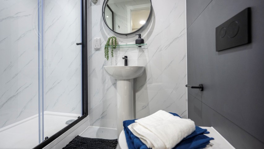  Classic Studio  -  Clyde Court  - Gallery -  13