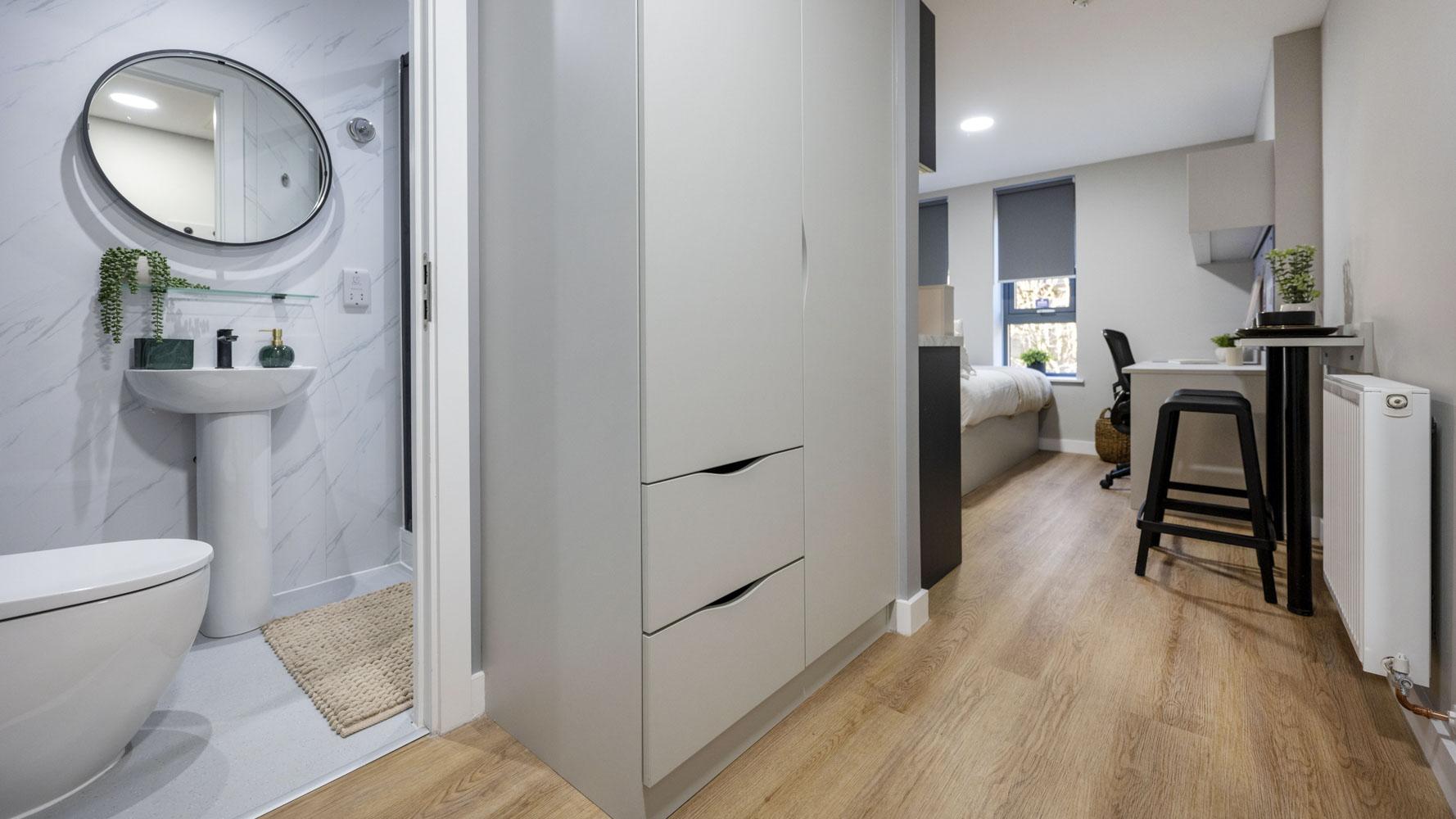  Classic Plus Studio  -  Clyde Court  - Gallery -  9