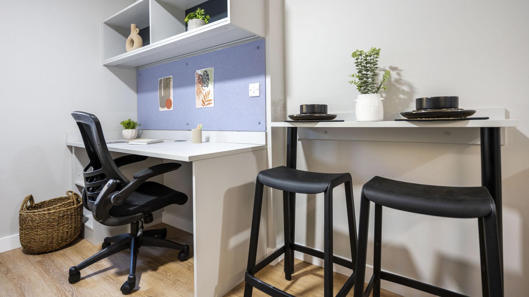 Standard Studio With Accessible Bathroom - 6