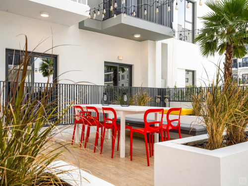 Stunning Outstanding Complex w/ Terrace + Coworking Collective