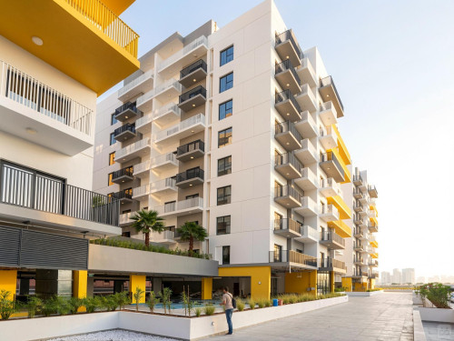Stunning Outstanding Complex w/ Terrace + Coworking Collective