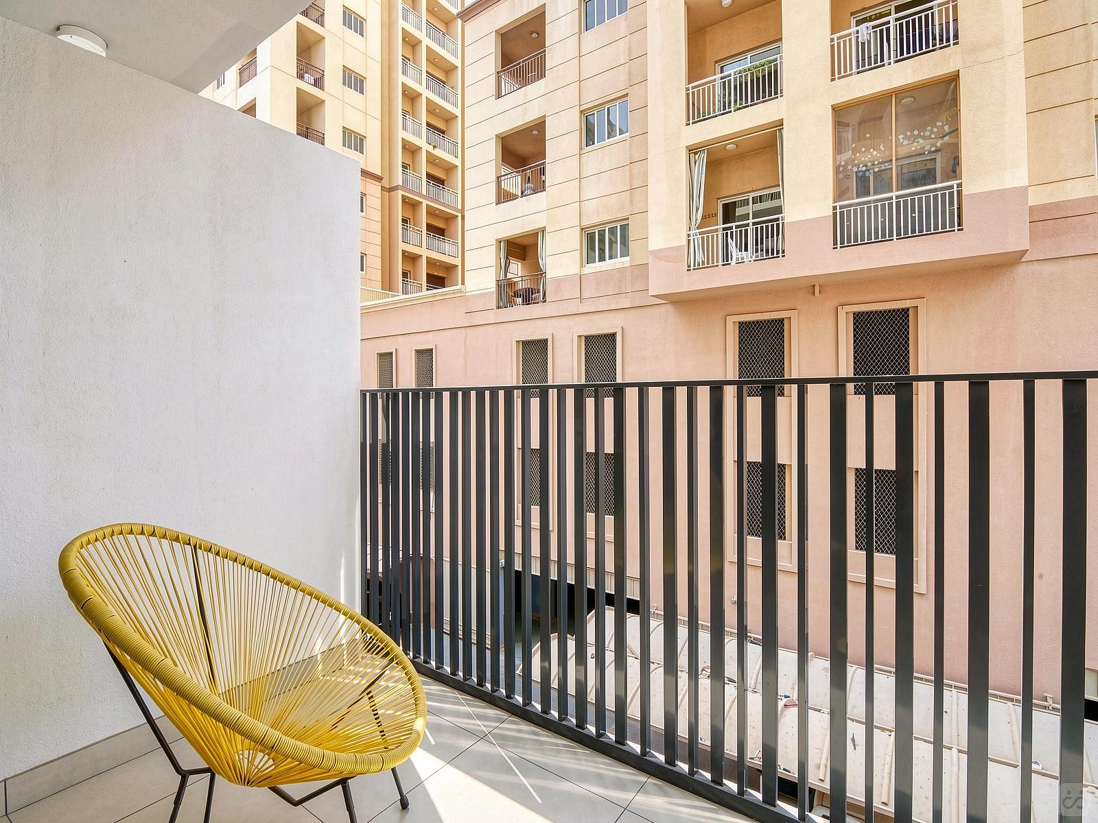 Studio Apartment - 9