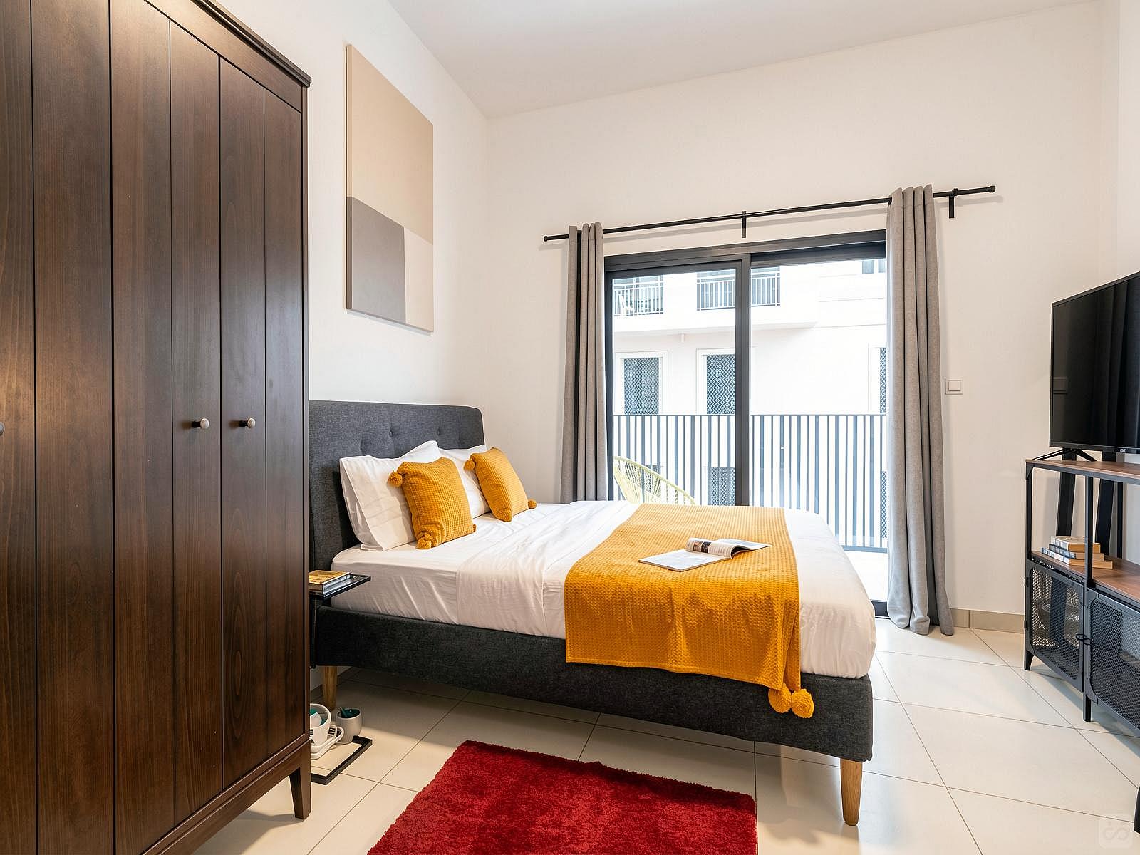 Studio Apartment - 5