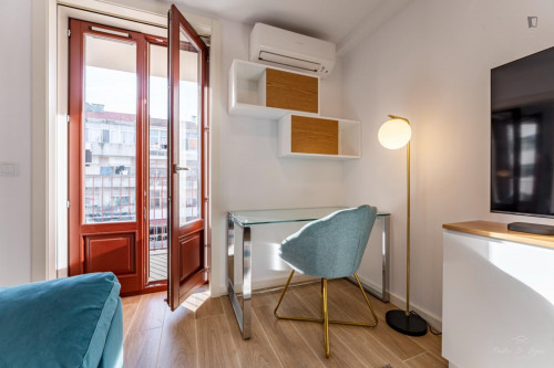 Comfortable and sunny 1-bedroom flat near the Heroísmo metro station - Gallery - 21