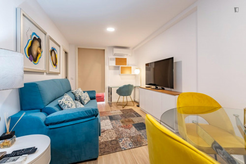 Comfortable and sunny 1-bedroom flat near the Heroísmo metro station - Gallery - 23