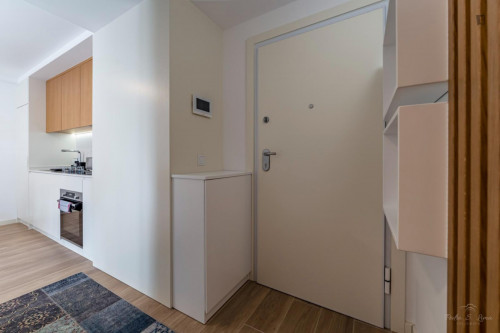Comfortable and sunny 1-bedroom flat near the Heroísmo metro station - Gallery - 6