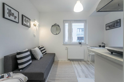 Studio flat 25 minutes to Warsaw's centre, close to SWPS University
