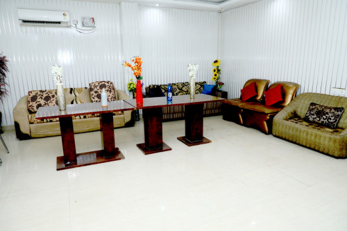 HelloWorld SkyHouse CoLiving - Communal Area