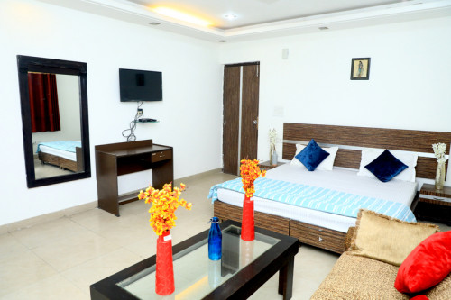 HelloWorld SkyHouse CoLiving - Gallery - 6