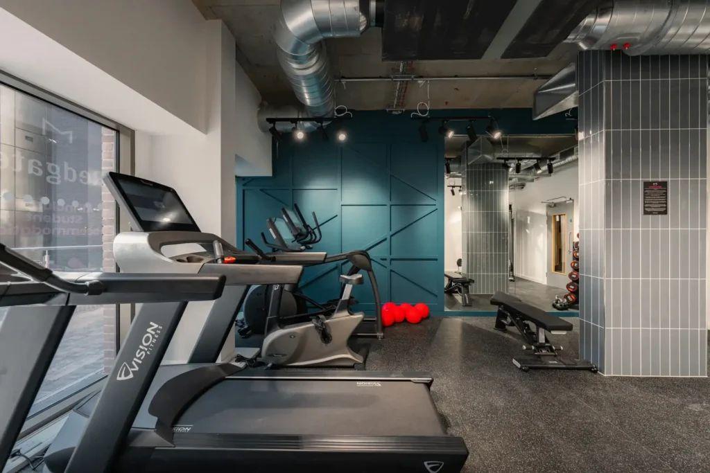 Gold Studio - High Floor - 9