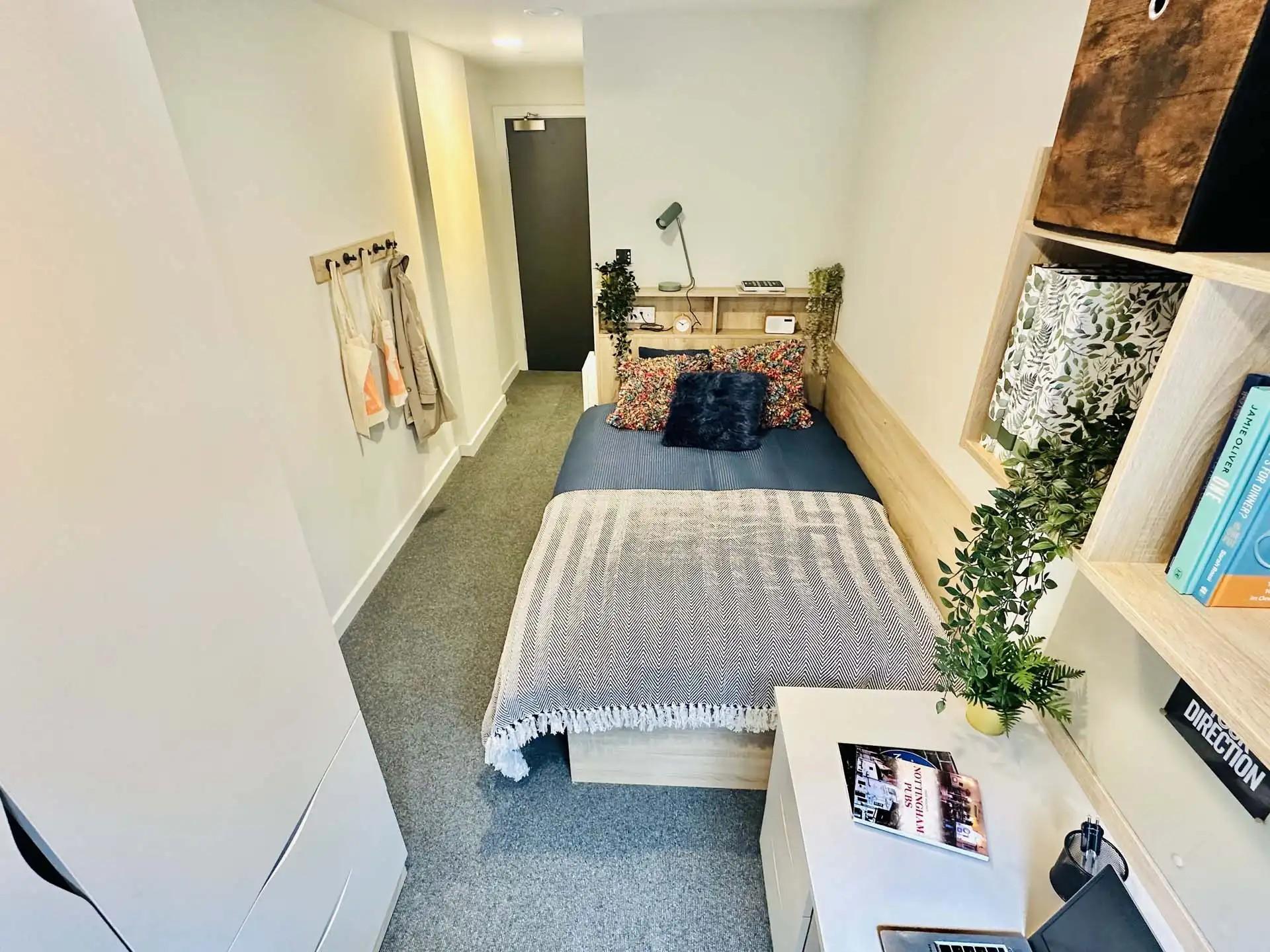 Silver En Suite - High Floor - 16