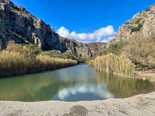 Brilliant complex near Foteinari Beach