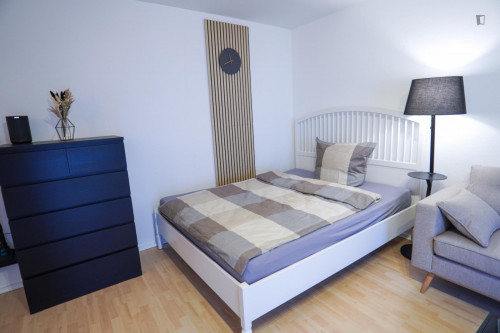 Modern and welcoming studio in Pantaleons-Viertel - Gallery - 7