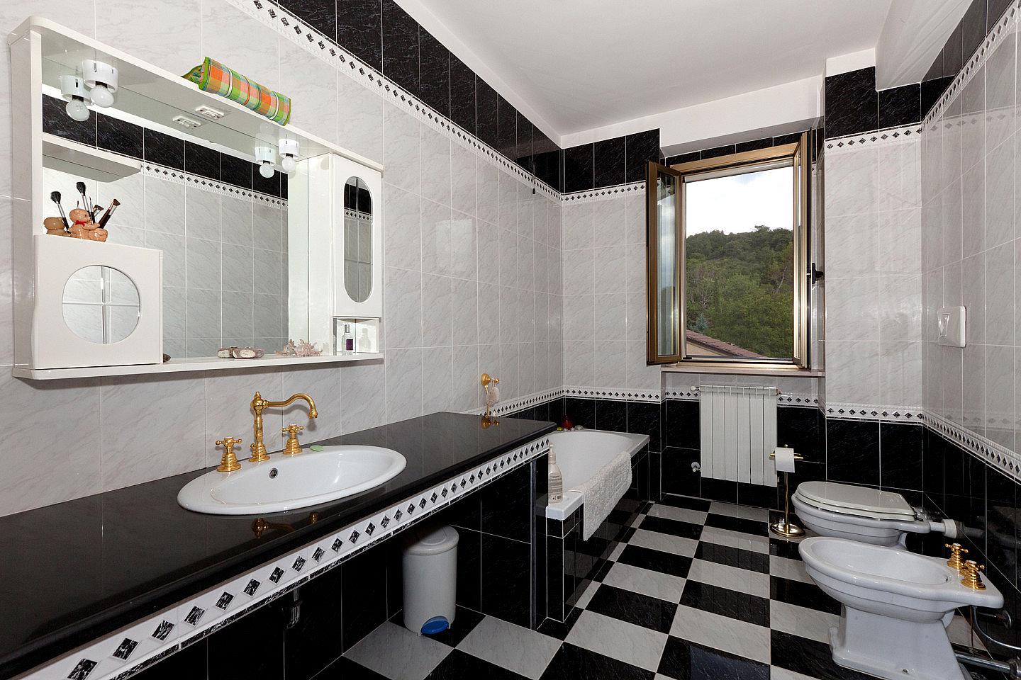 Luxury Twin Or Double (shared Occupancy) - Gorgeous villa near Sentiero Frassati Roseto-Biccari Home - Gallery - 12