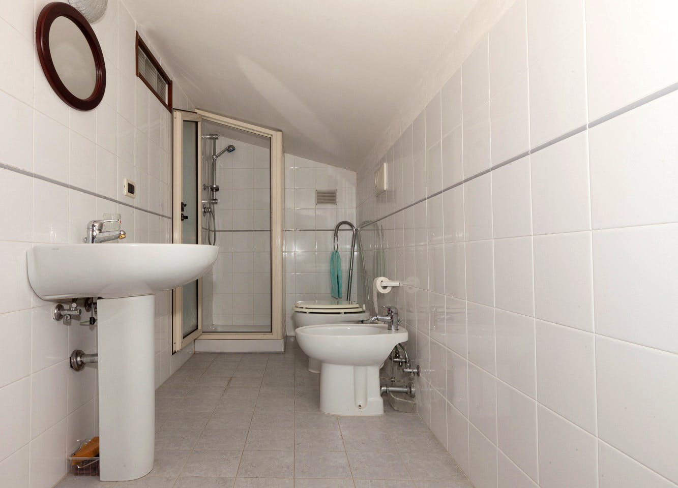 Bed In A 3-Bed Gender Separated Room - Gorgeous villa near Sentiero Frassati Roseto-Biccari Home - Gallery - 12