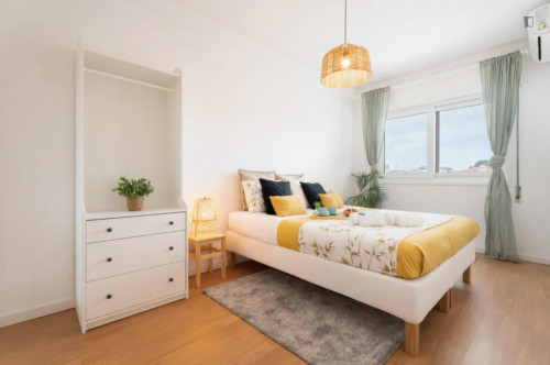 Very elegant 3-bedroom apartment near the Casa da Música metro - Gallery - 9