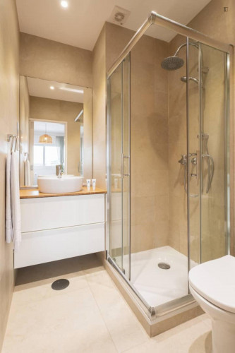Very elegant 3-bedroom apartment near the Casa da Música metro - Gallery - 5