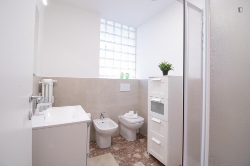 Bright single bedroom next to Campo Marzio - Gallery - 10
