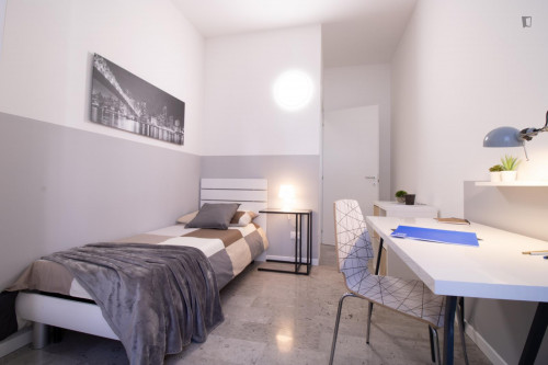 Bright single bedroom next to Campo Marzio