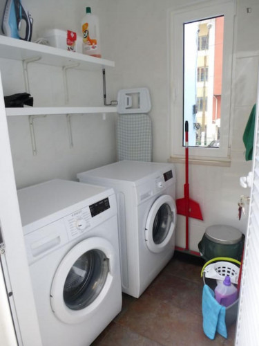 Comfy 1-bedroom flat in penedo da Saudade - Gallery - 7