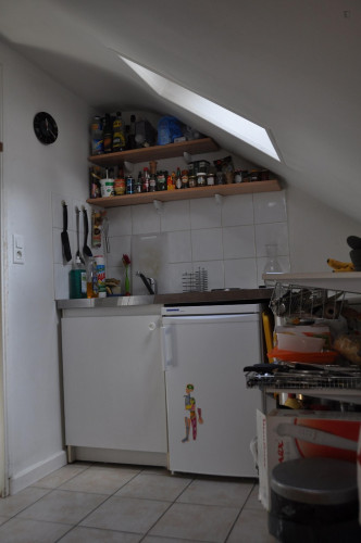 Homely studio apartment in proximity of Tour Eiffel