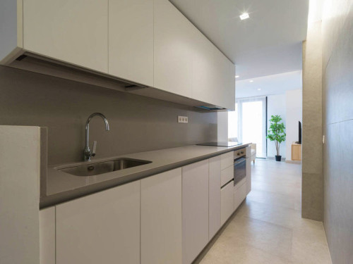 Vibrant Coliving Community for Remote Workers in Tranquil Guanarteme Near Beaches