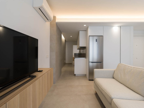 Vibrant Coliving Community for Remote Workers in Tranquil Guanarteme Near Beaches