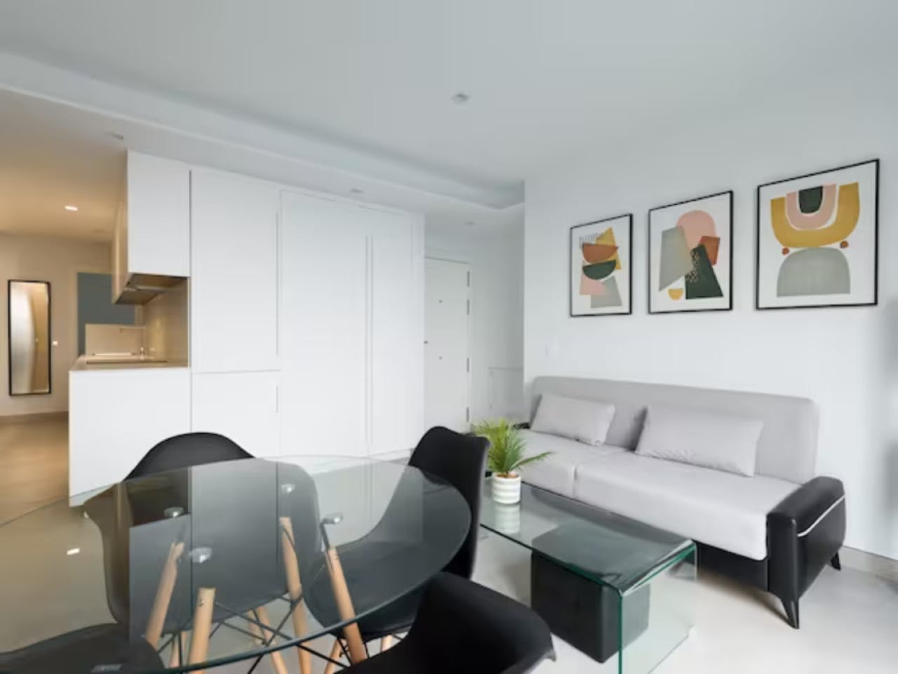 1 Bedroom Apartment (1A) - Vibrant Coliving Community for Remote Workers in Tranquil Guanarteme Near Beaches - Gallery - 2