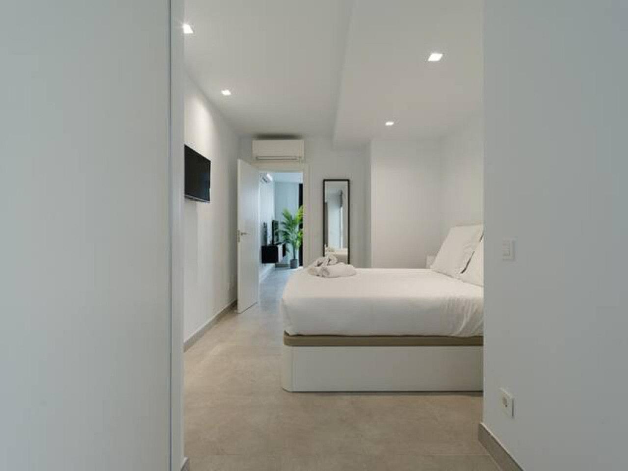 1 Bedroom Apartment (1B) - Vibrant Coliving Community for Remote Workers in Tranquil Guanarteme Near Beaches - Gallery - 23