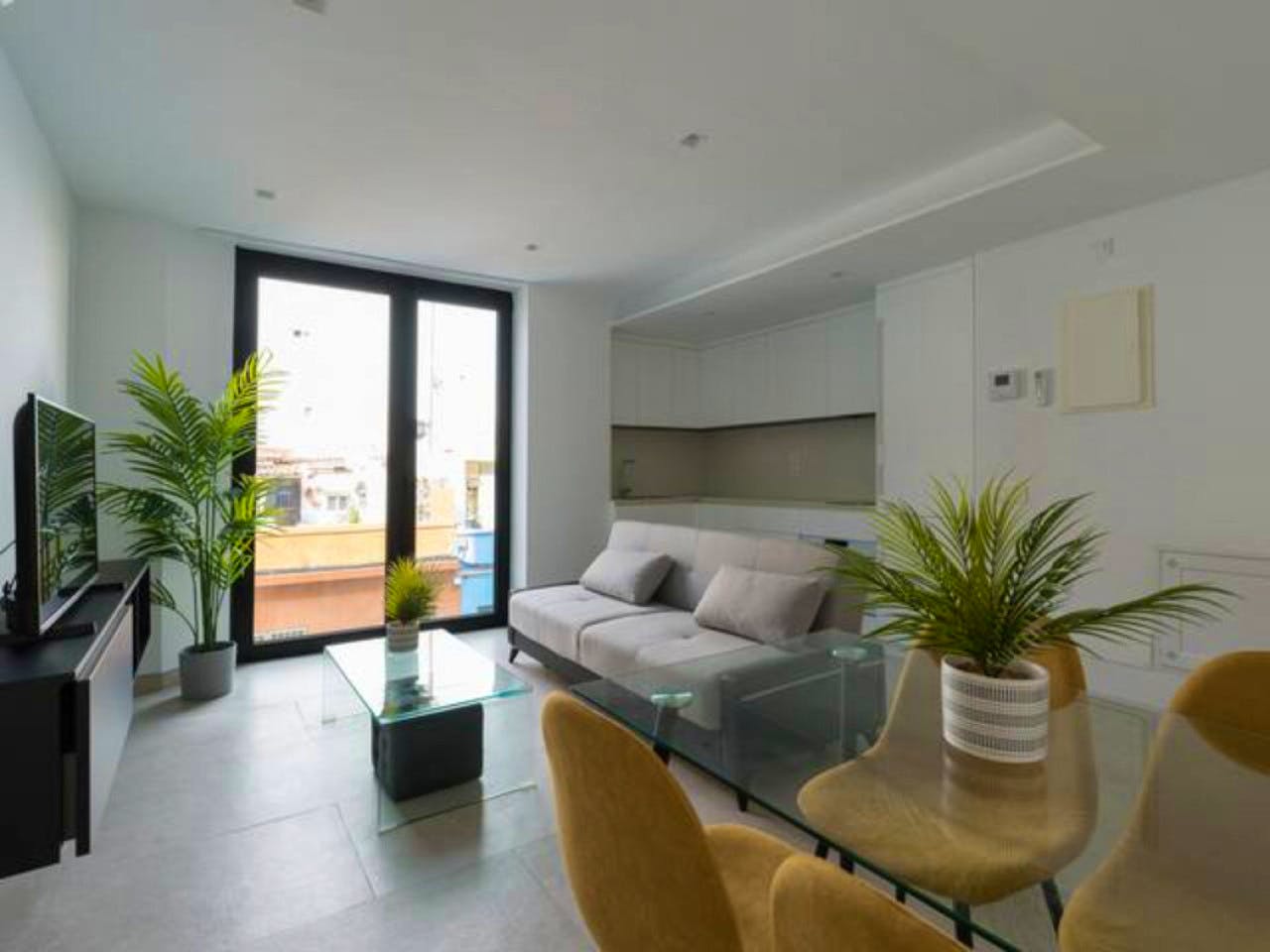 1 Bedroom Apartment (1B) - Vibrant Coliving Community for Remote Workers in Tranquil Guanarteme Near Beaches - Gallery - 10