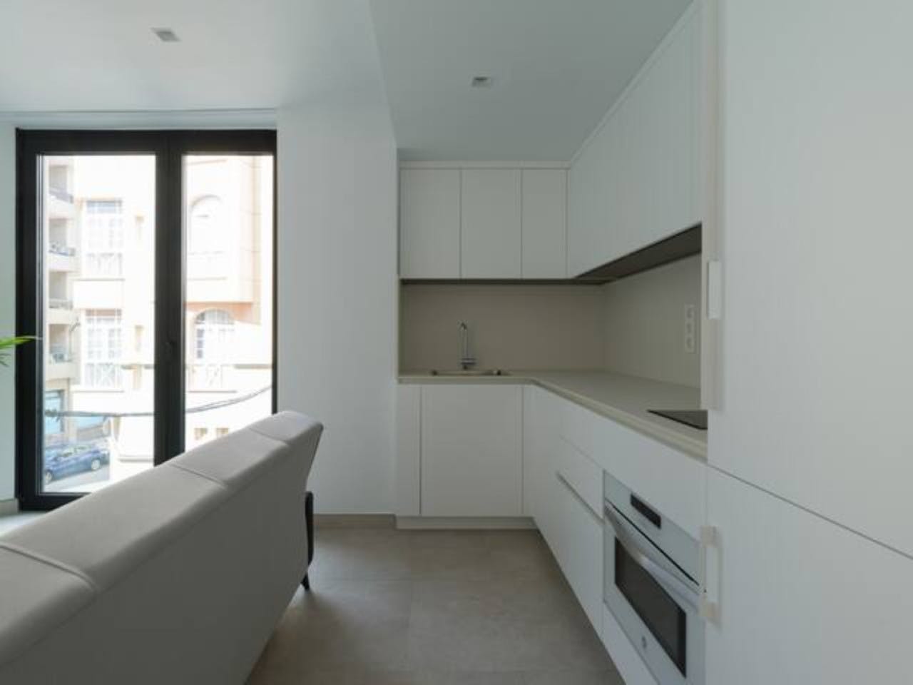 1 Bedroom Apartment (1B) - Vibrant Coliving Community for Remote Workers in Tranquil Guanarteme Near Beaches - Gallery - 4
