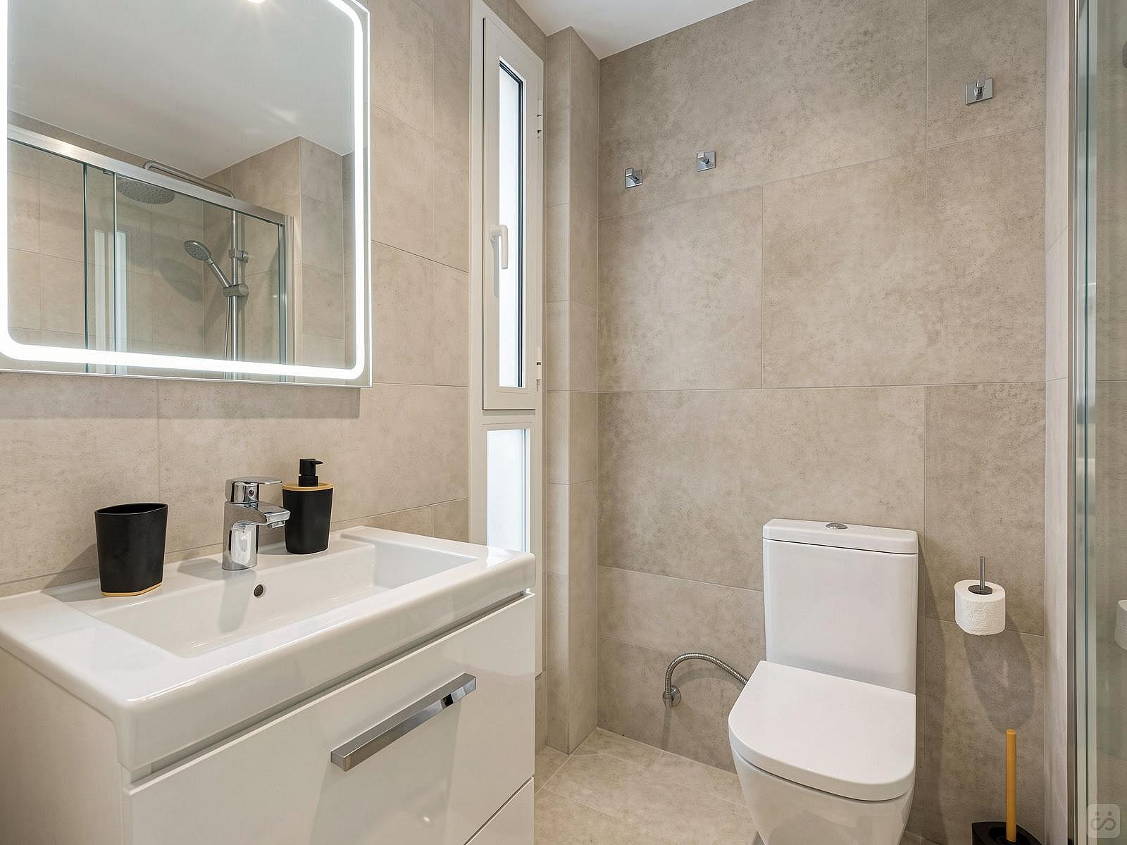 1 Bedroom Apartment (1B) - Vibrant Coliving Community for Remote Workers in Tranquil Guanarteme Near Beaches - Gallery - 34