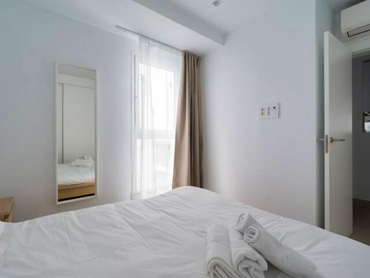1 Bedroom Apartment (2A) - Vibrant Coliving Community for Remote Workers in Tranquil Guanarteme Near Beaches - Gallery - 14
