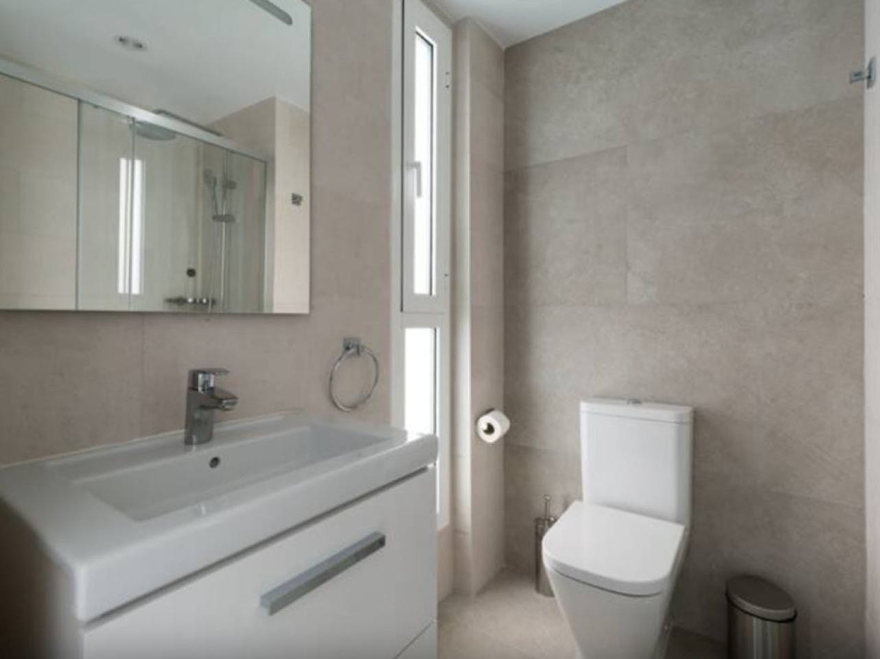 1 Bedroom Apartment (2A) - Vibrant Coliving Community for Remote Workers in Tranquil Guanarteme Near Beaches - Gallery - 9