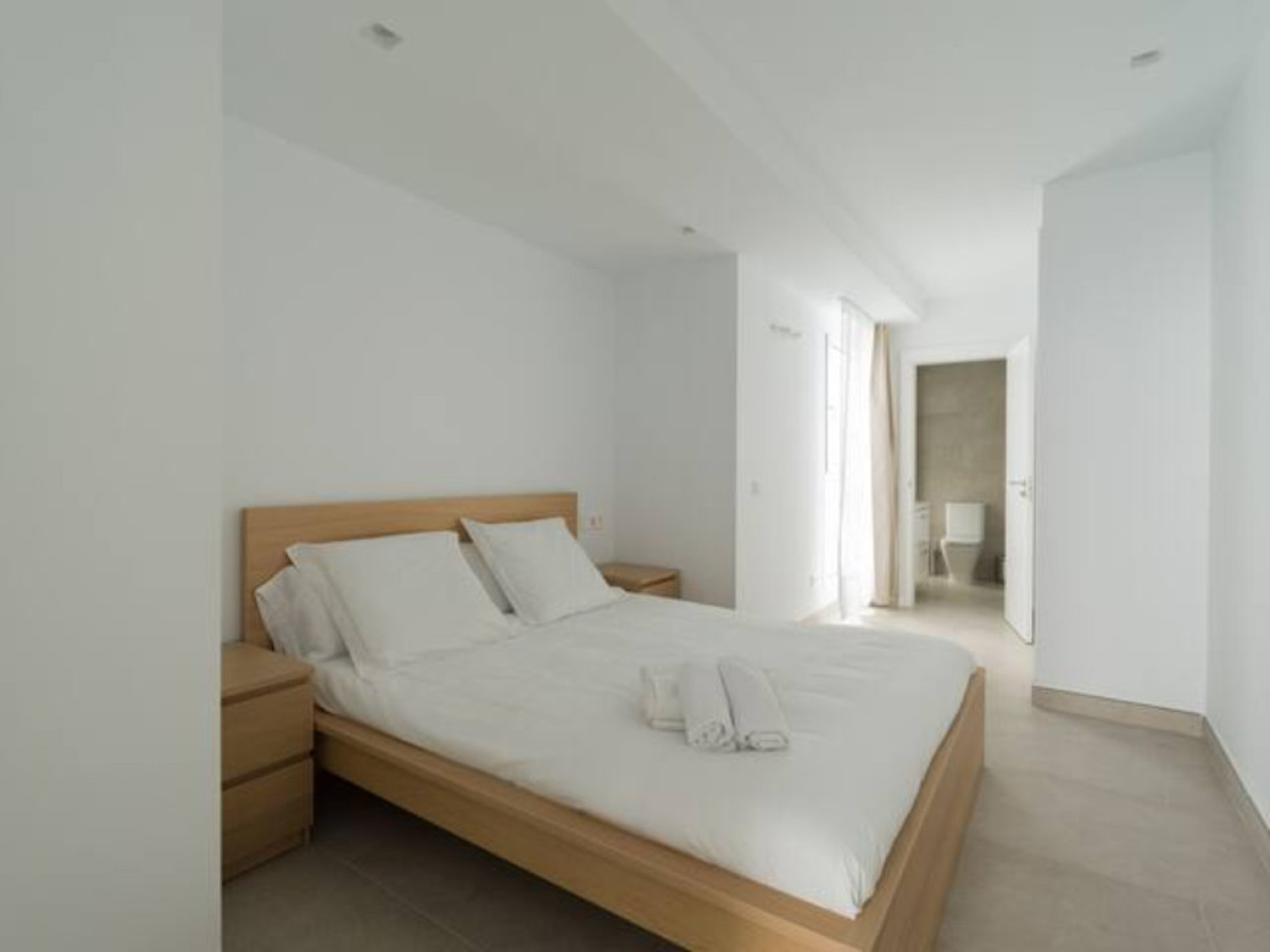 1 Bedroom Apartment (2B) - Vibrant Coliving Community for Remote Workers in Tranquil Guanarteme Near Beaches - Gallery - 16
