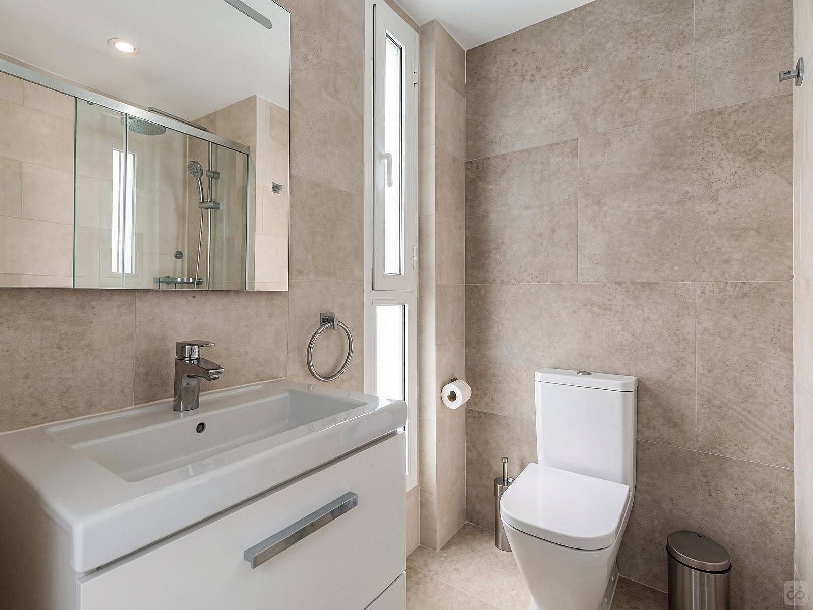 1 Bedroom Apartment (2B) - Vibrant Coliving Community for Remote Workers in Tranquil Guanarteme Near Beaches - Gallery - 34