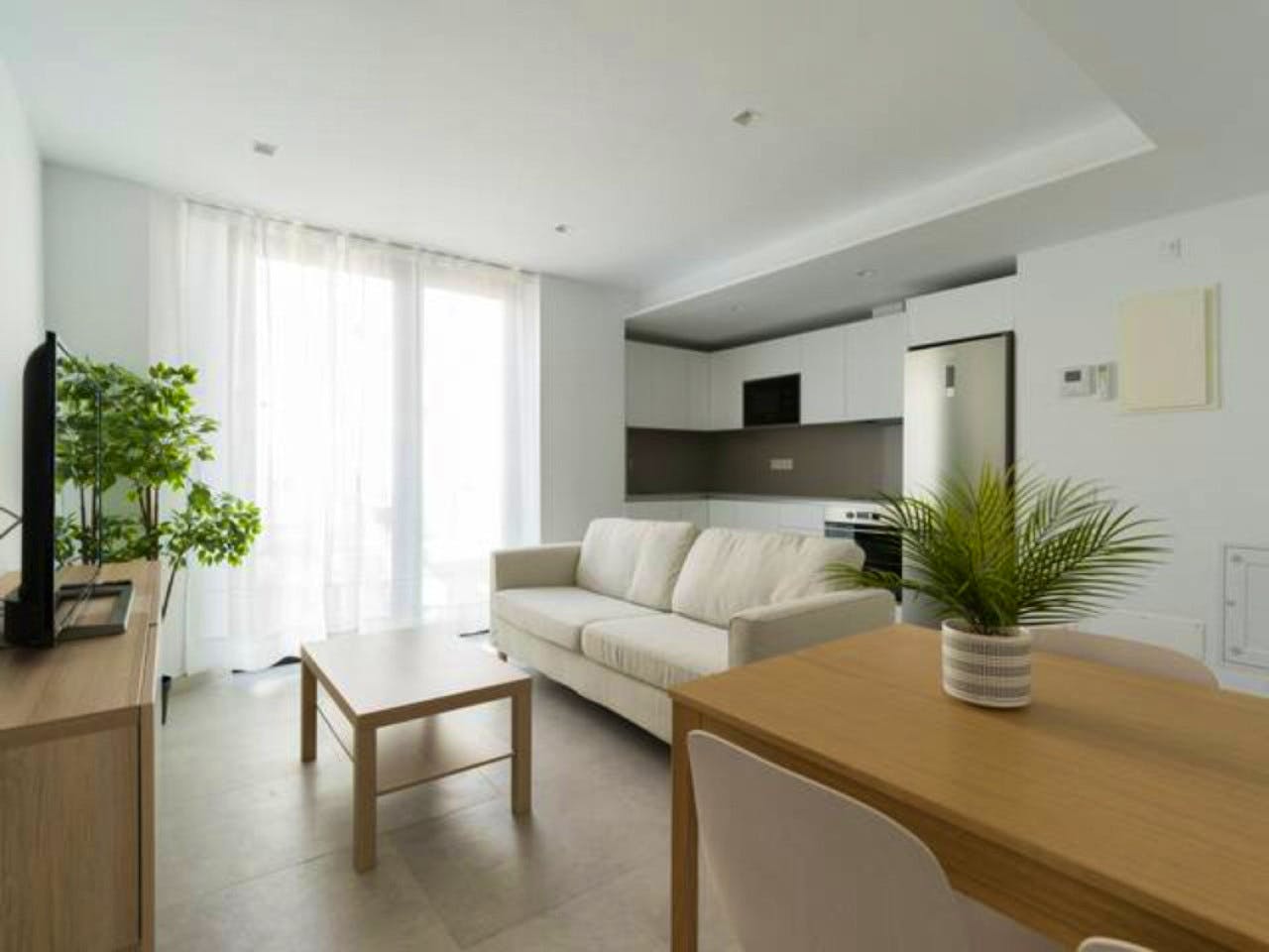 1 Bedroom Apartment (2B) - Vibrant Coliving Community for Remote Workers in Tranquil Guanarteme Near Beaches - Gallery - 8