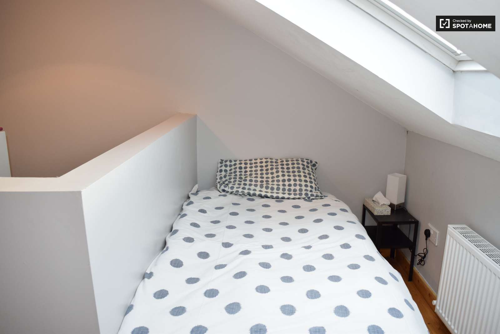 Cosy room for rent in 4-bedroom apartment in Glasnevin