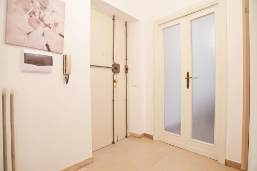Double bedroom near Basilica S. Paolo - Gallery - 6