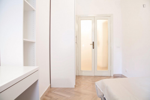 Nice double bedroom near Tevere river bank - Gallery - 29