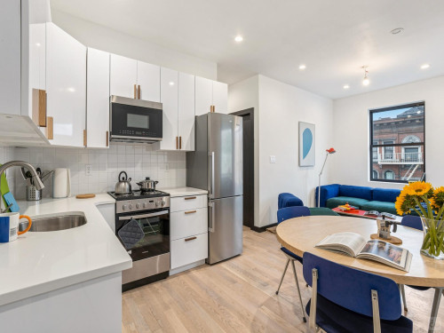 Cozy Bright Apt. near Morris-Jumel Mansion  - Gallery -  5