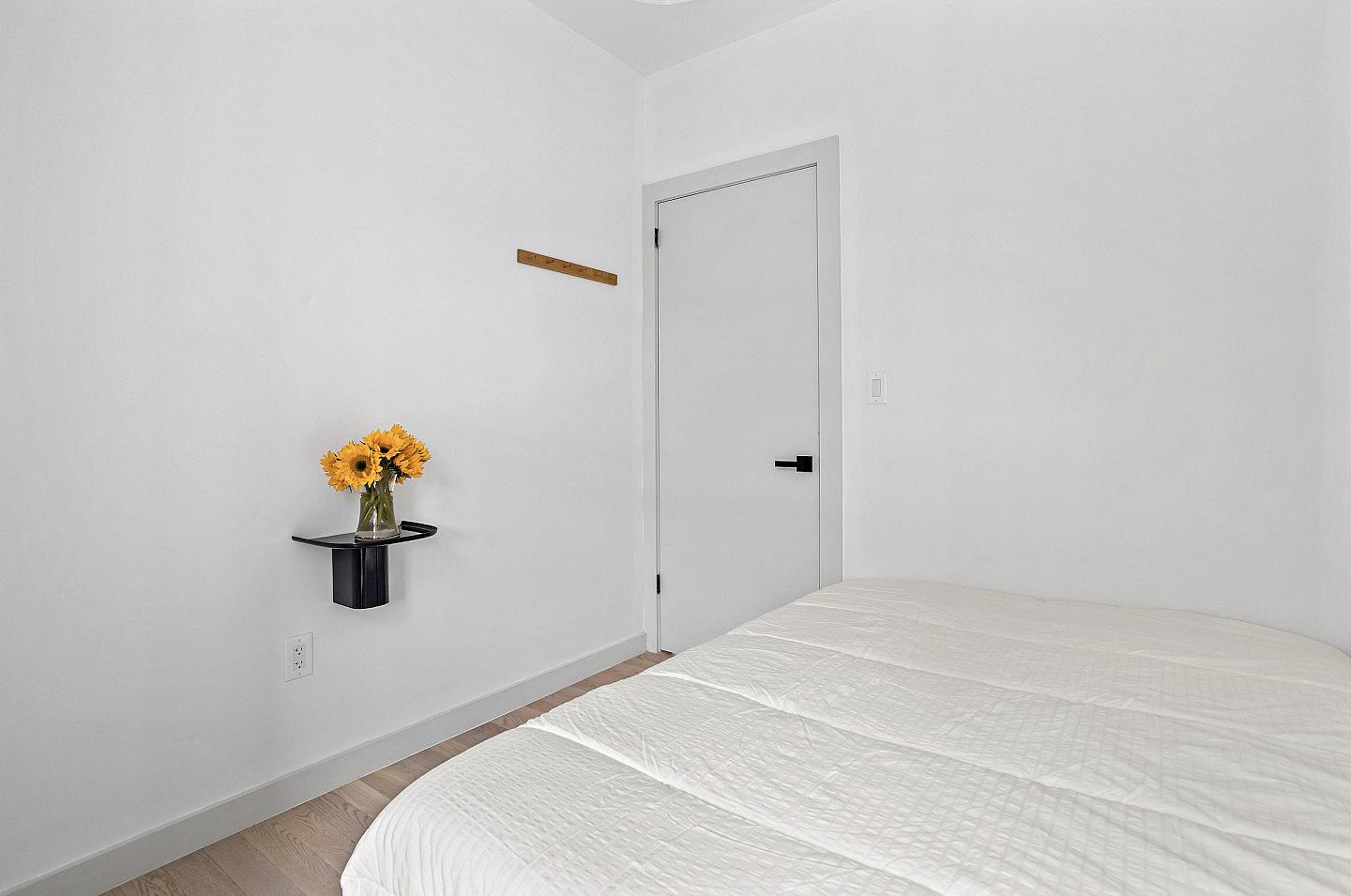 Standard Room With Private Bathroom  -  Cozy Bright Apt. near Morris-Jumel Mansion  - Gallery -  8