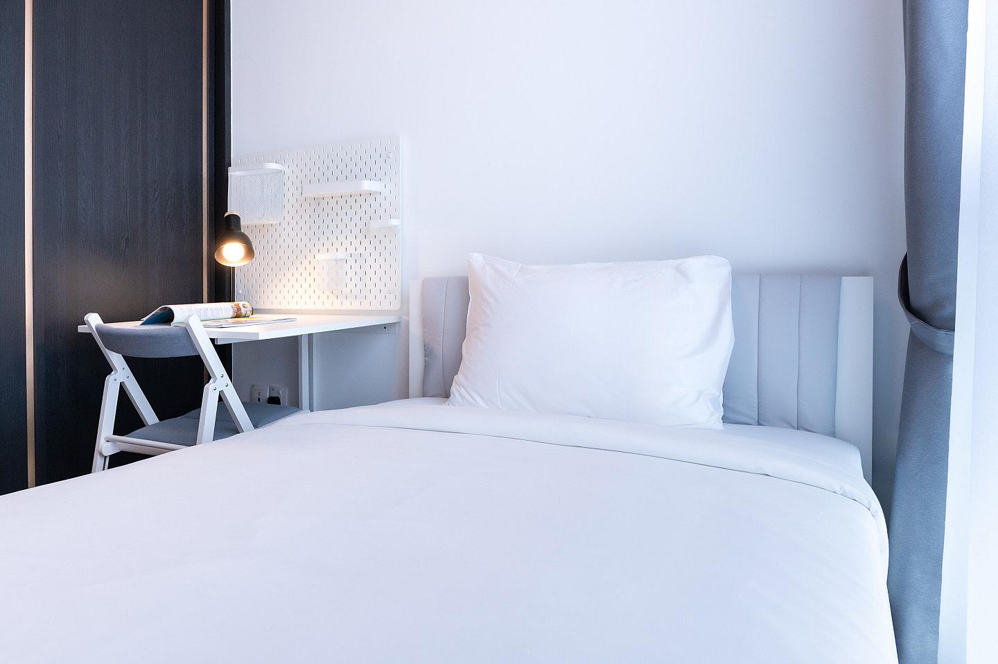 Junior Master Bedroom - Stunning apartment near Aft Chen Li Presby Ch Bus Stop - Gallery - 27