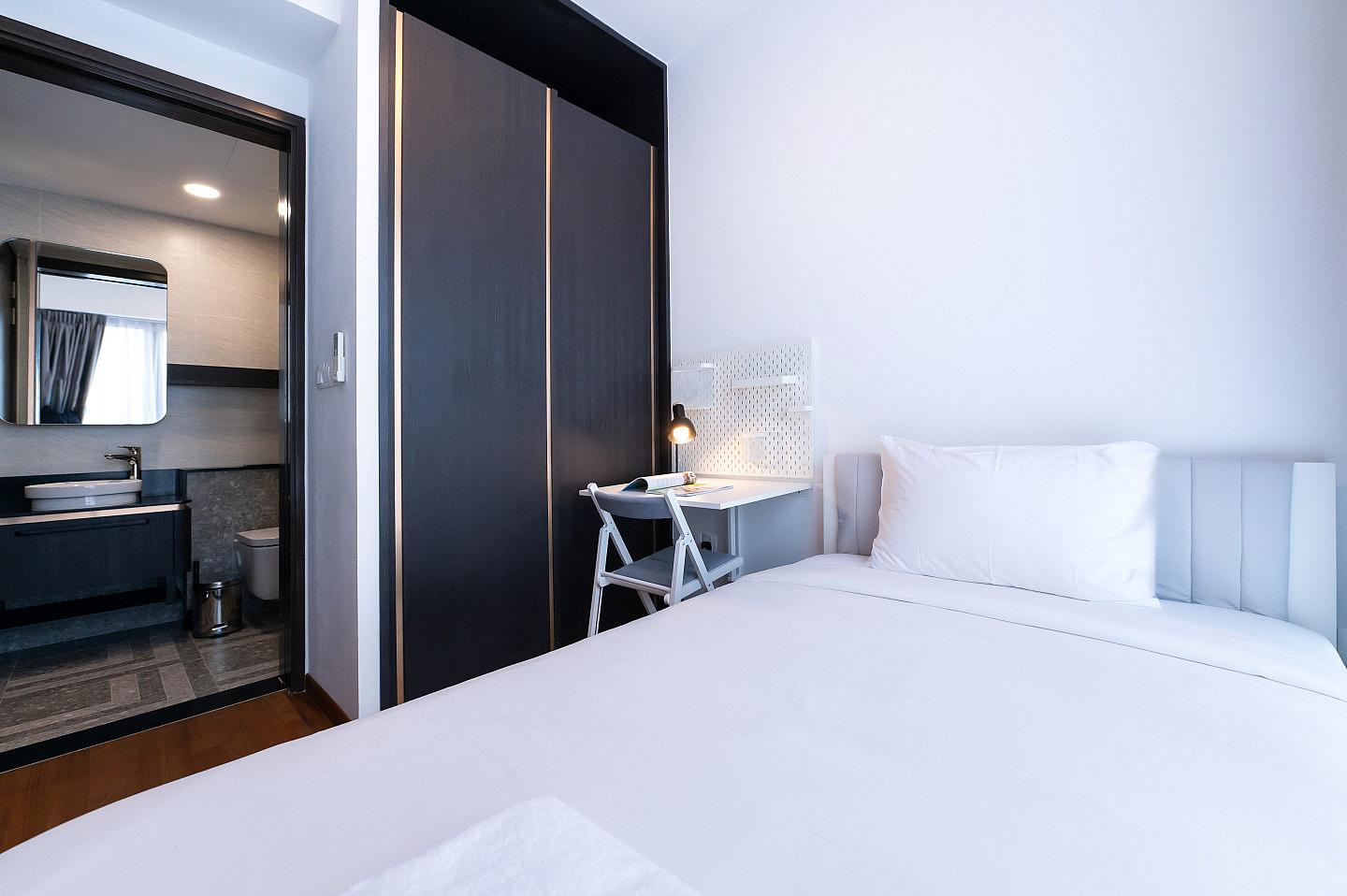 Junior Master Bedroom - Stunning apartment near Aft Chen Li Presby Ch Bus Stop - Gallery - 28