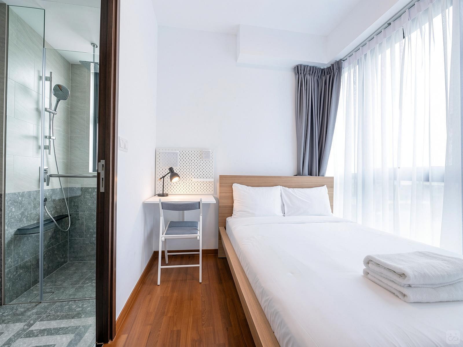  Master Bedroom  -  Stunning apartment near Aft Chen Li Presby Ch Bus Stop  - Gallery -  27